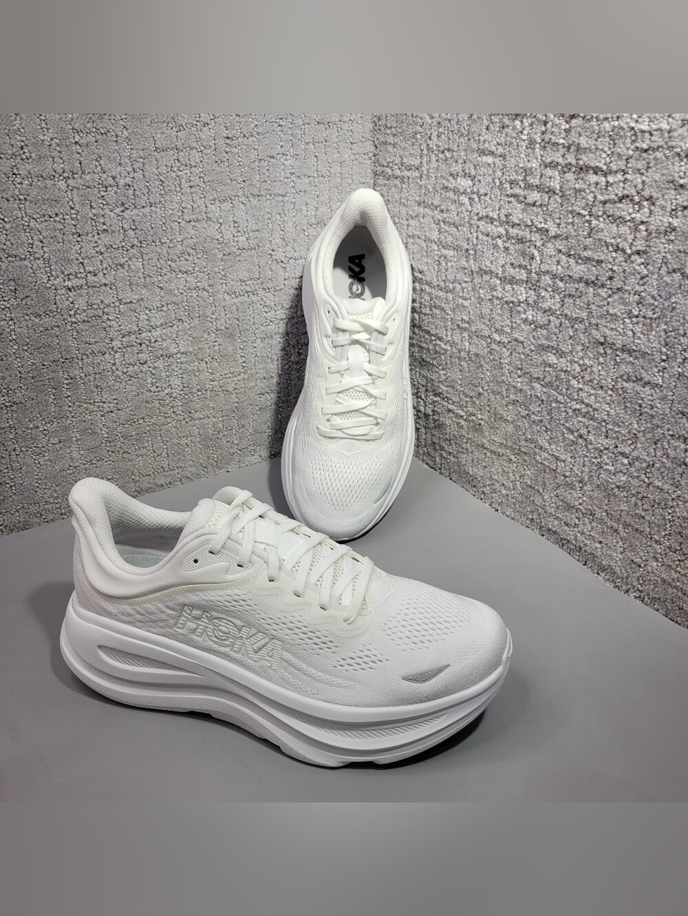 Hoka One One Bondi 9 Wide Womens Size US 8.5D White Atletic Running Sneakers - Picture 3 of 13